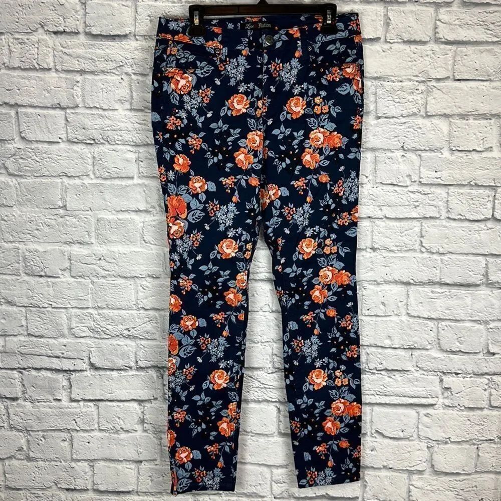 Love Nation Floral Jeans Size 6